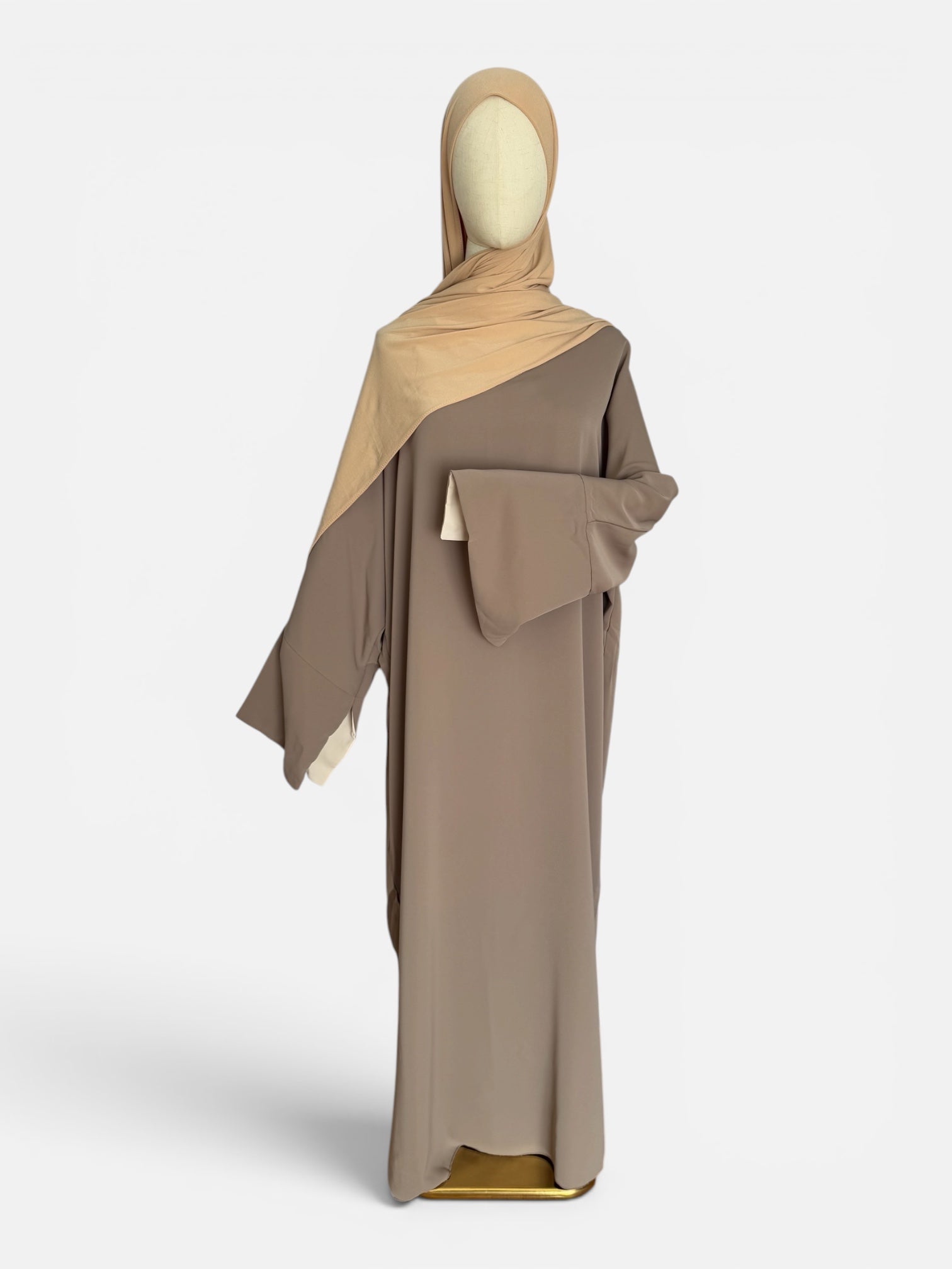 Abaya Noor